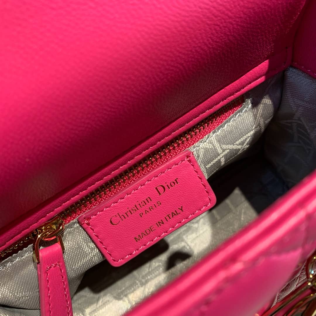 Chr1st1an D10r Lady D10r 17CM Replica Bag