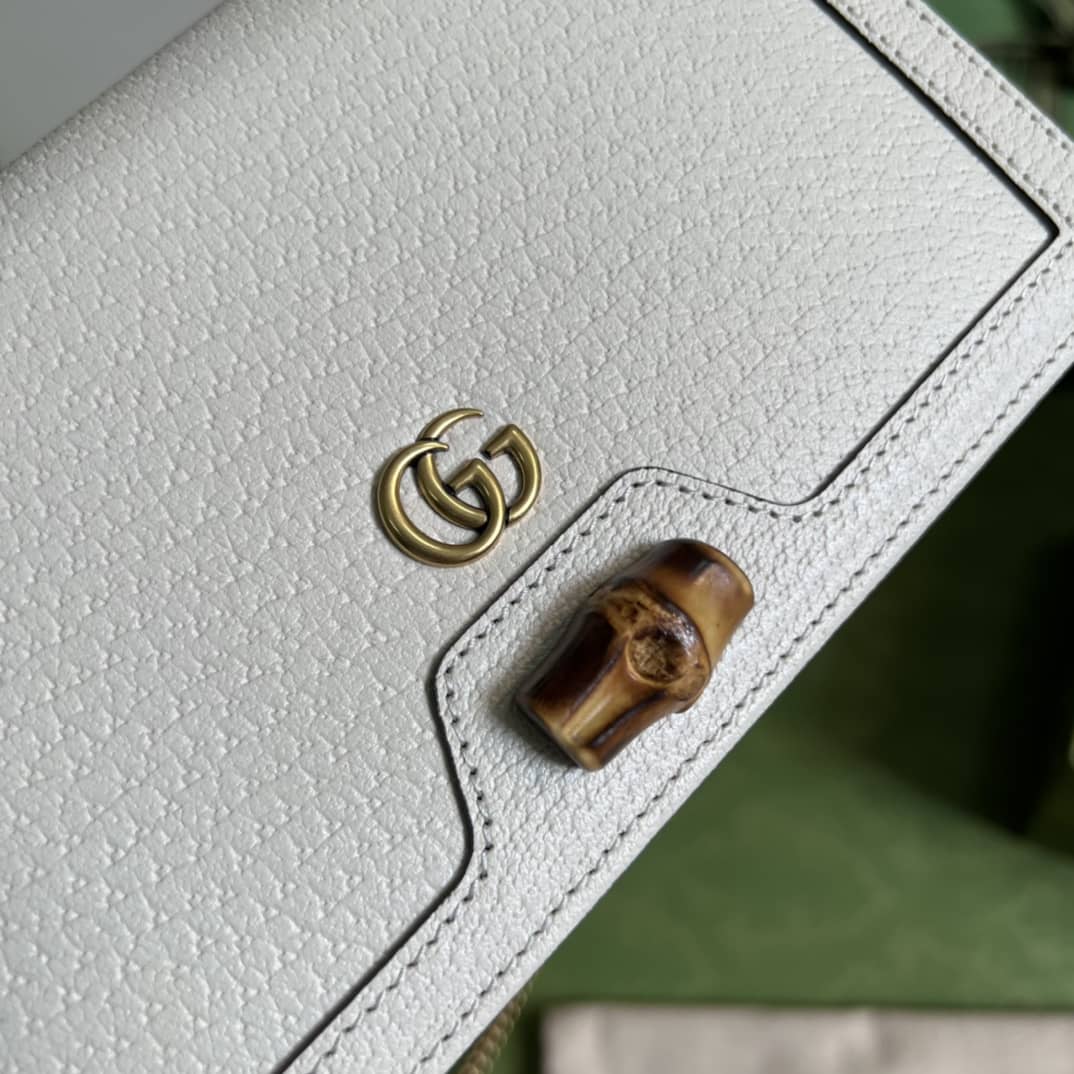 Gvc*1 Diana Mini Crossbody Bag With Bamboo 696817 Replica