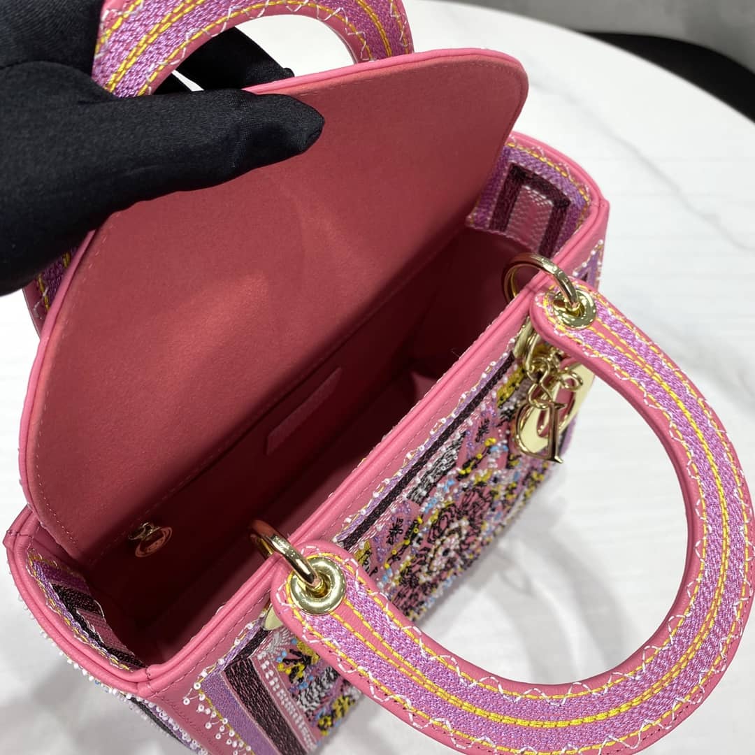 Chr1st1an D10r Lady D10r 24CM Replica Bag