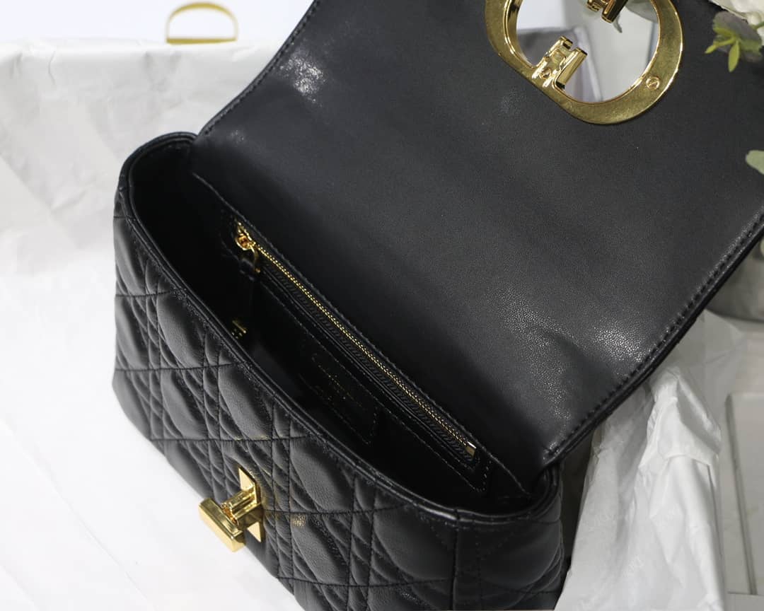 Chr1st1an D10r Caro Replica Bag