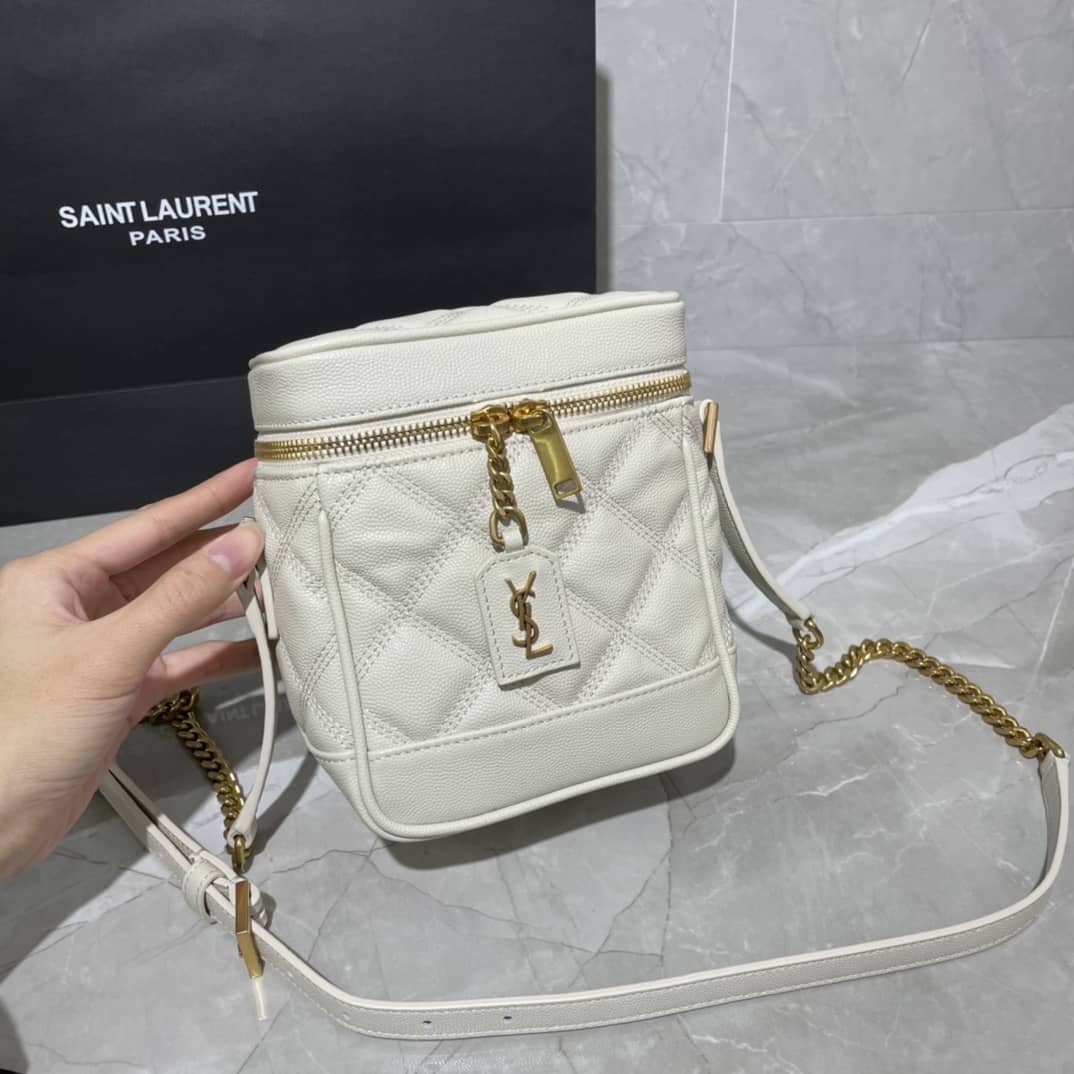 Y51 Replica 80s Carré-Quilted Vanity Replica Bag