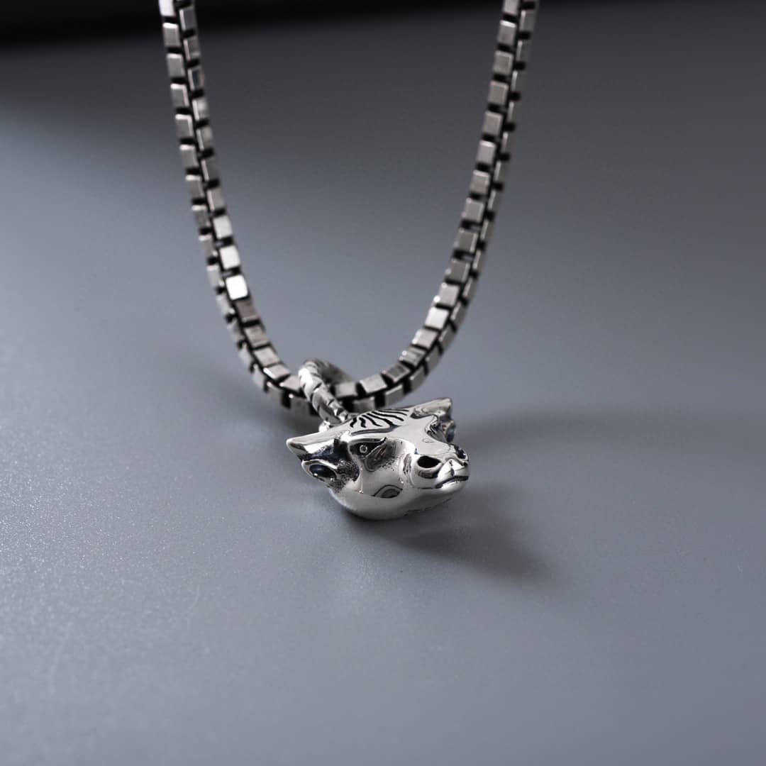 Wholesale Gvc*1 Logo Necklace