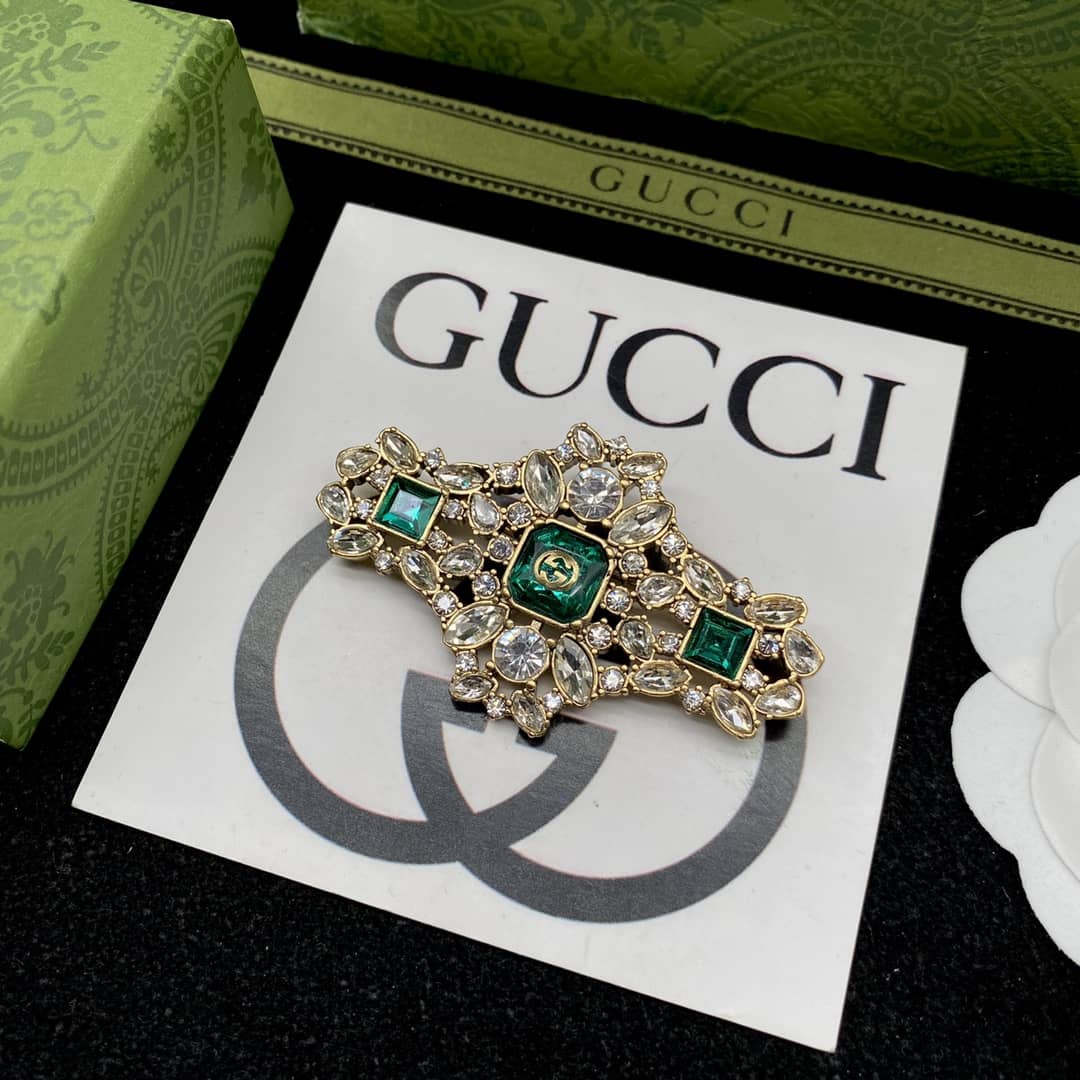 Wholesale Gvc*1 Logo Brooch