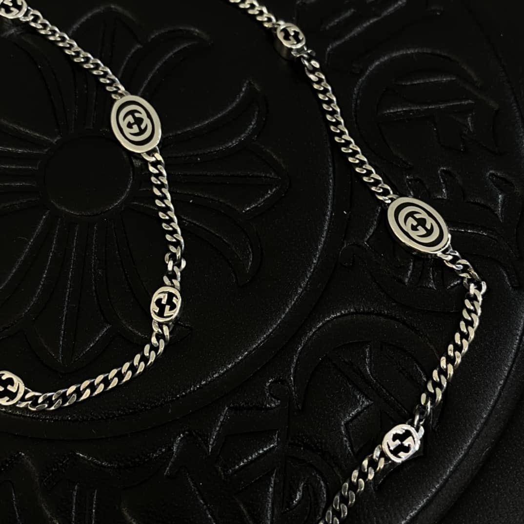 Gvc*1 Necklace First Copy