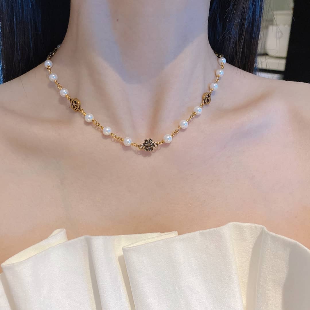 Wholesale Gvc*1 AAA+ Necklace