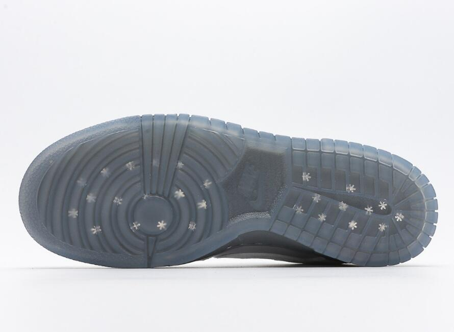 Wmns Dunk Low Ice DO2326-001