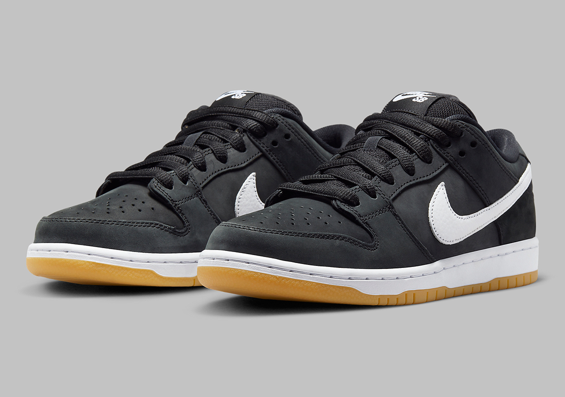 Dunk Low SB Black Gum CD2563-006