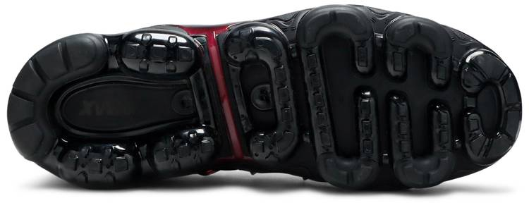 Air VaporMax Plus Black Noble Red 924453-021