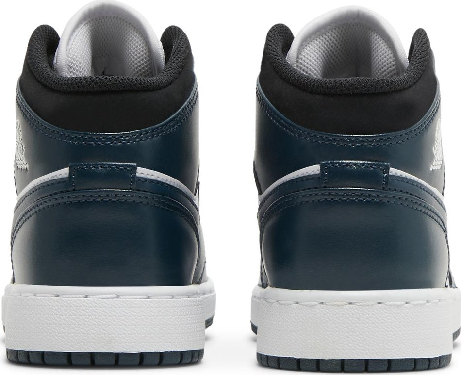 Air Jordan 1 Mid GS Armory Navy 554725-411