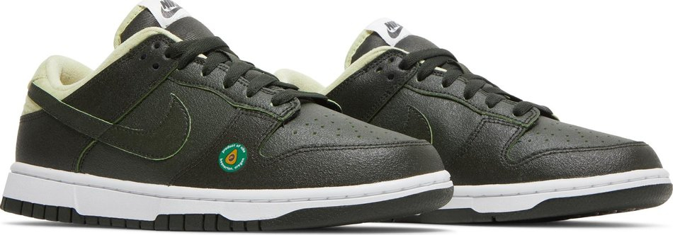 Wmns Dunk Low LX Avocado DM7606-300
