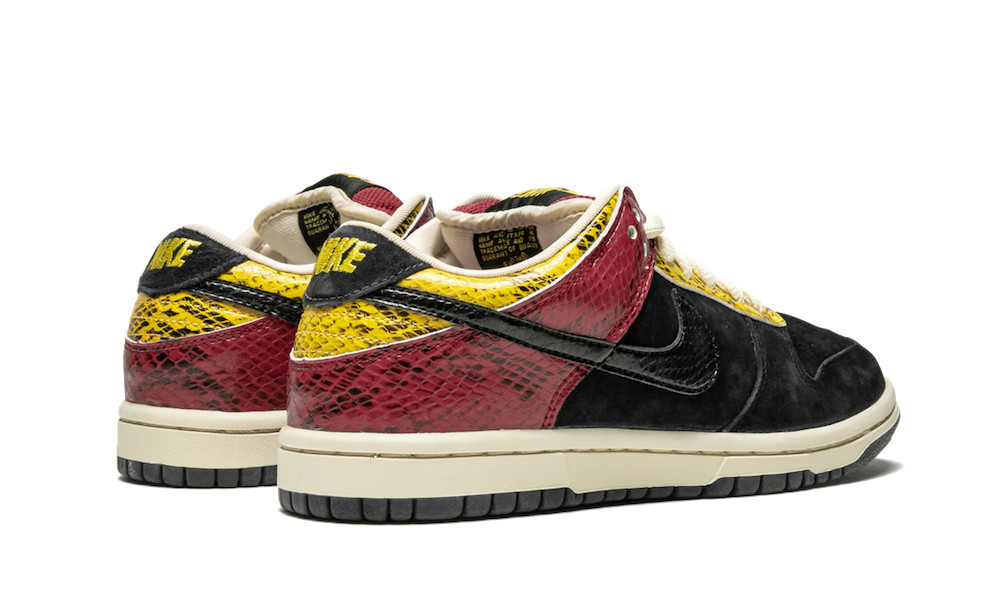 Dunk Low Premium SB Coral Snake 313170-701