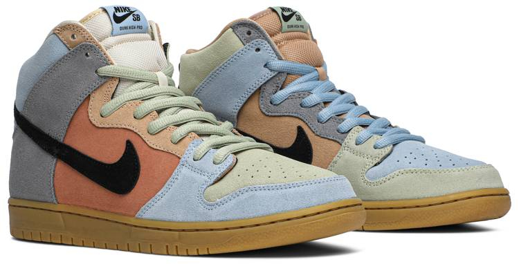 Dunk High Pro SB Spectrum CN8345-001