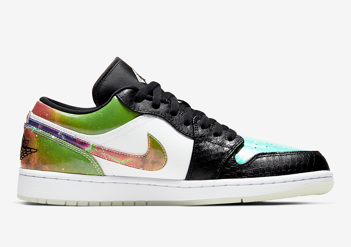 Air Jordan 1 Low Galaxy CW7309-090