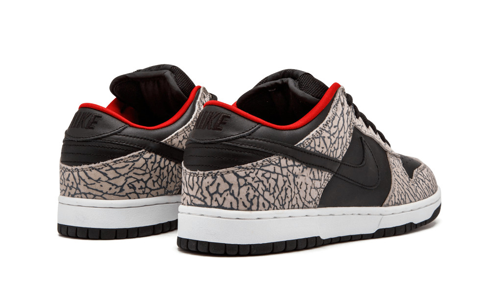 Svp*me x Dunk Low Pro SB Black Cement 304292-131