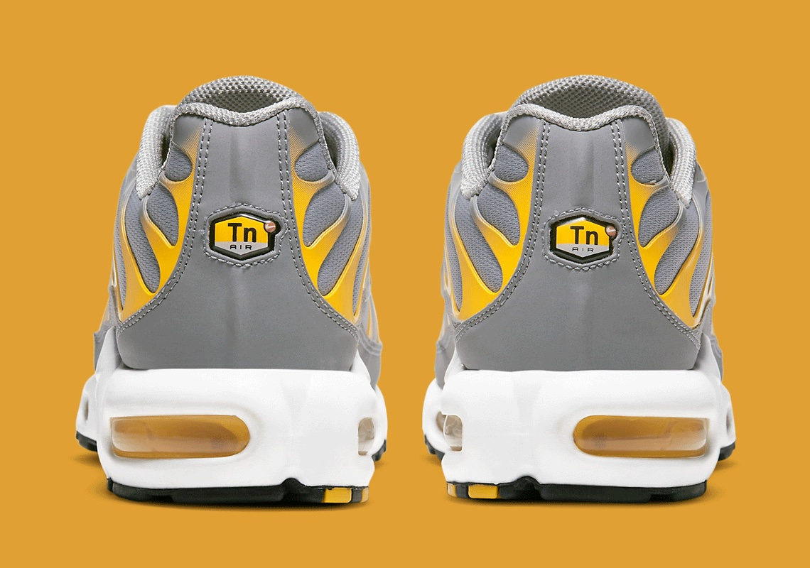 Air Max Plus Particle Grey Dark Sulphur DD7111-001