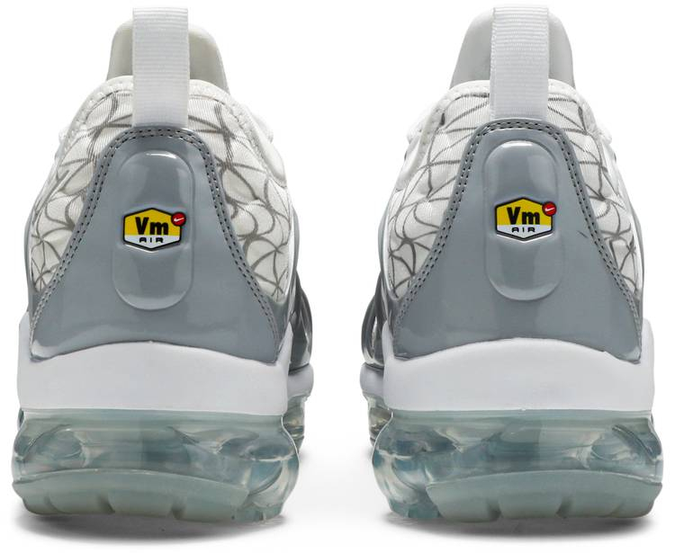 Air VaporMax Plus Silver Patterns 924453-106