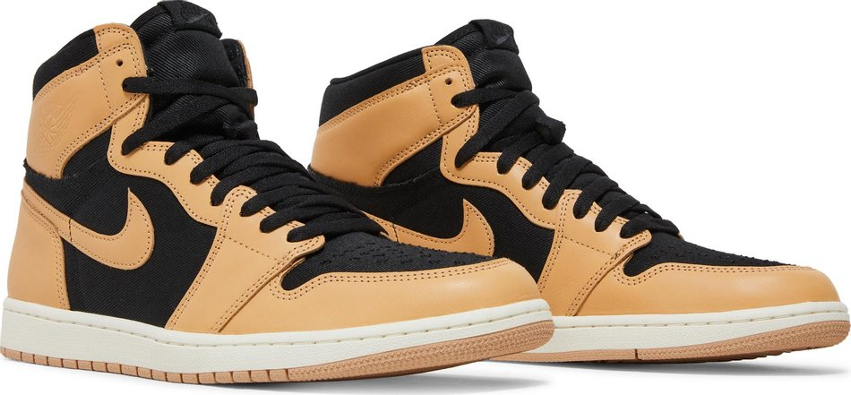 Air Jordan 1 Retro High OG Heirloom 555088-202