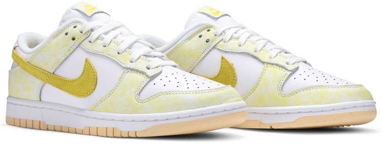 Wmns Dunk Low OG Yellow Strike DM9467-700