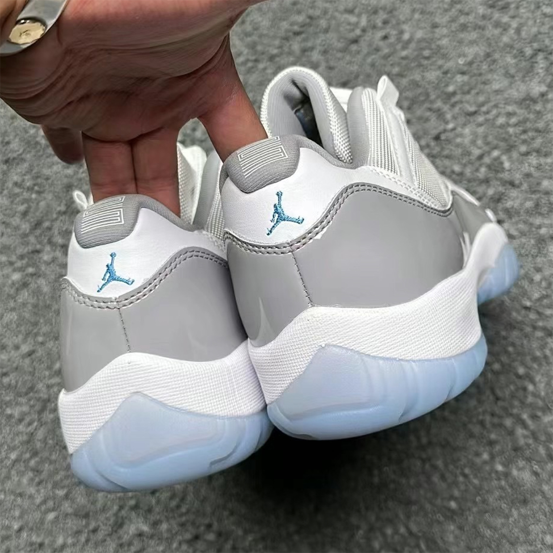 Air Jordan 11 Retro Low Cement Grey AV2187-140