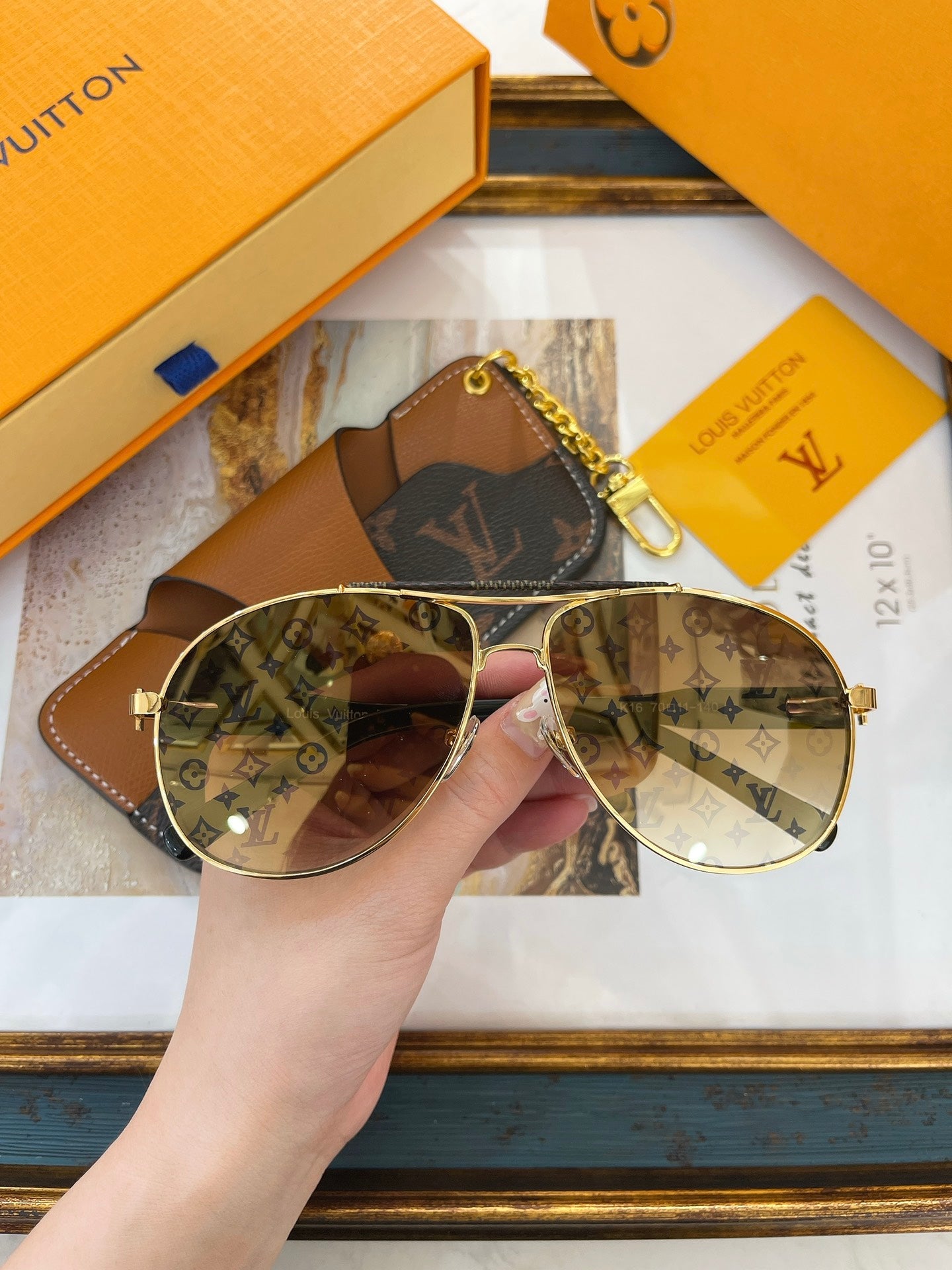L0vis Vvtt0n Sunglasses