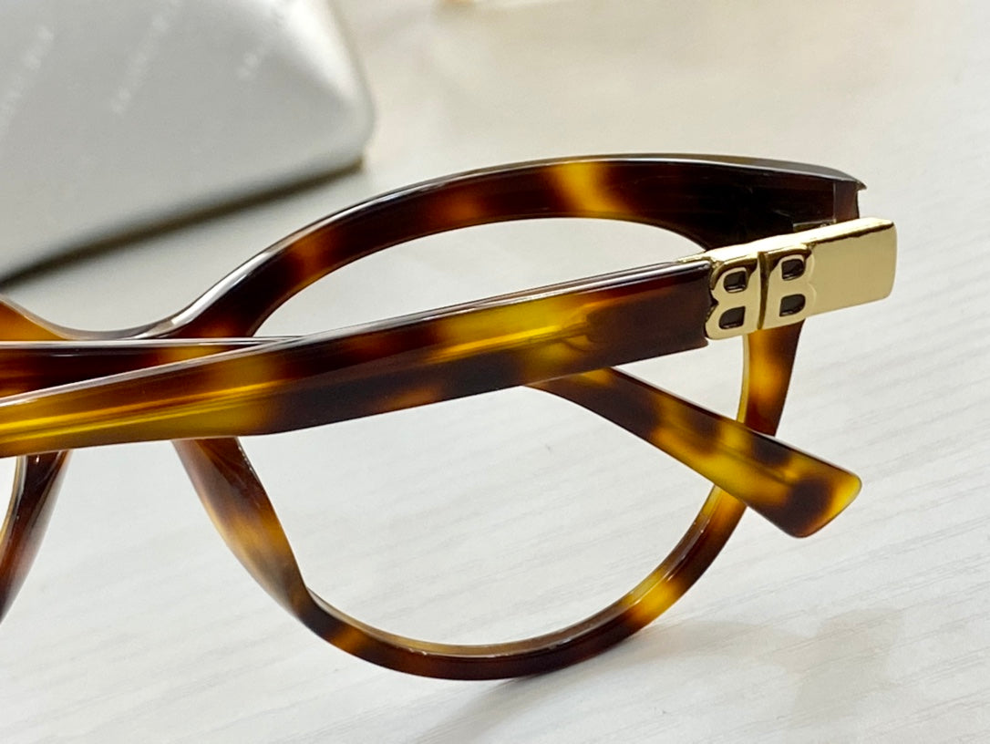 Ba1en*iaga Glasses
