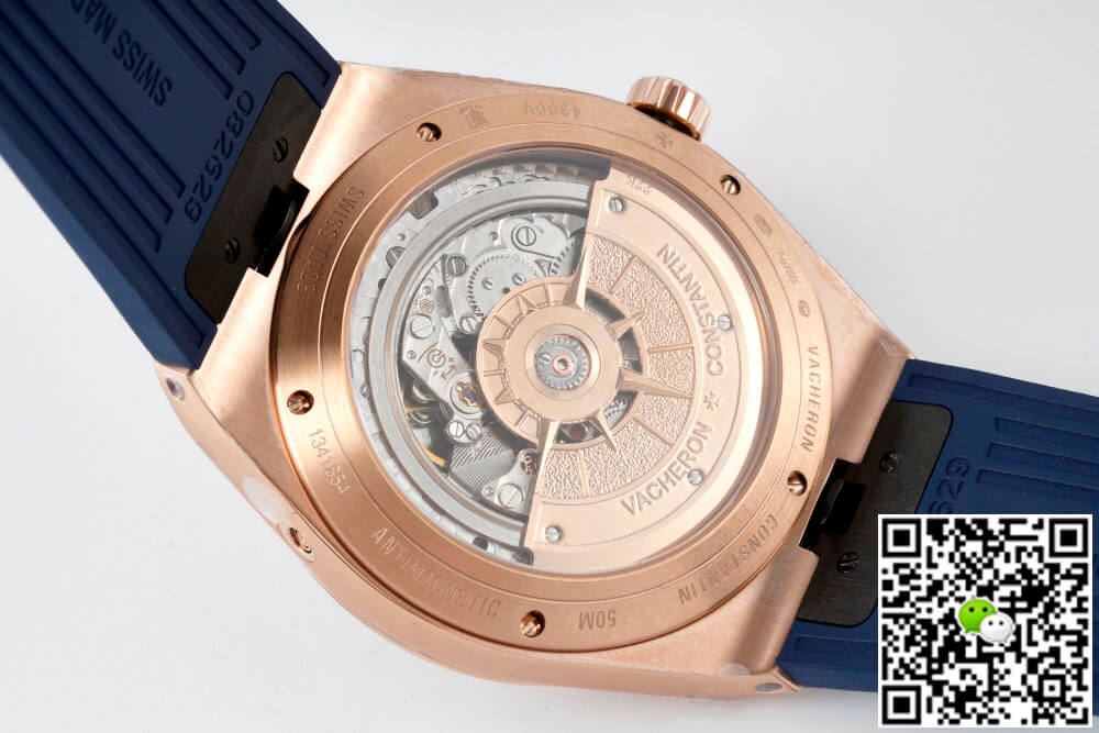 Replica Vacheron C0nstan1n Overseas 4300V/120R-B064 1:1 Best Edition 8F Factory V2 Rubber Strap