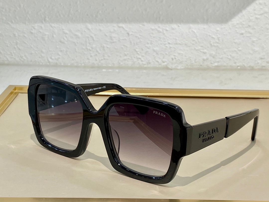 Pra*a sunglasses