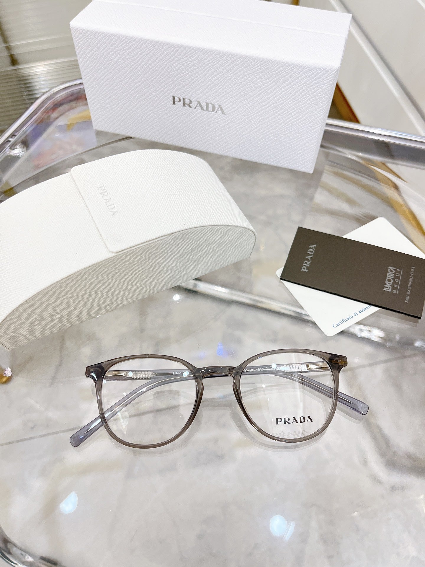 Pra*a Glasses