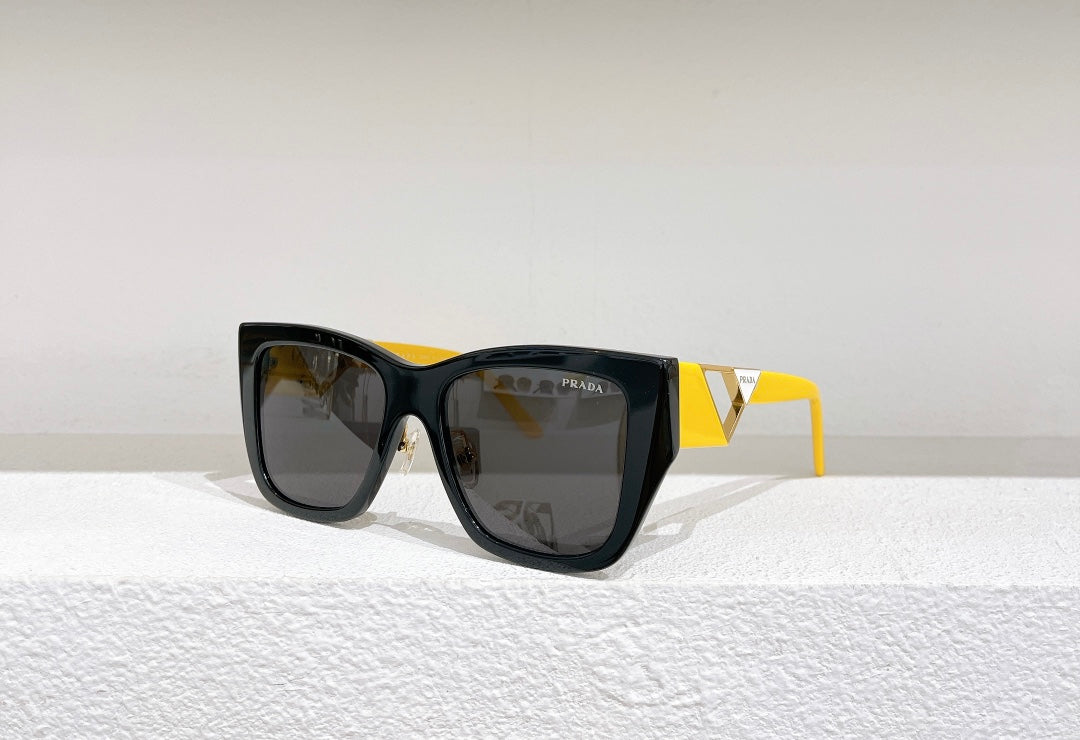 Pra*a Sunglasses