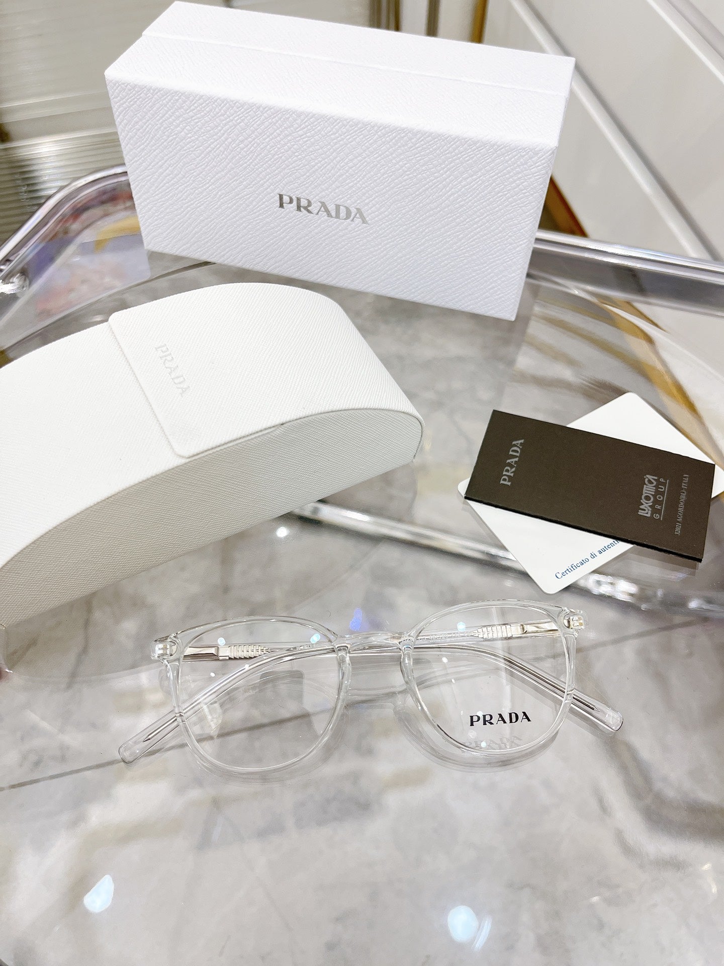 Pra*a Glasses