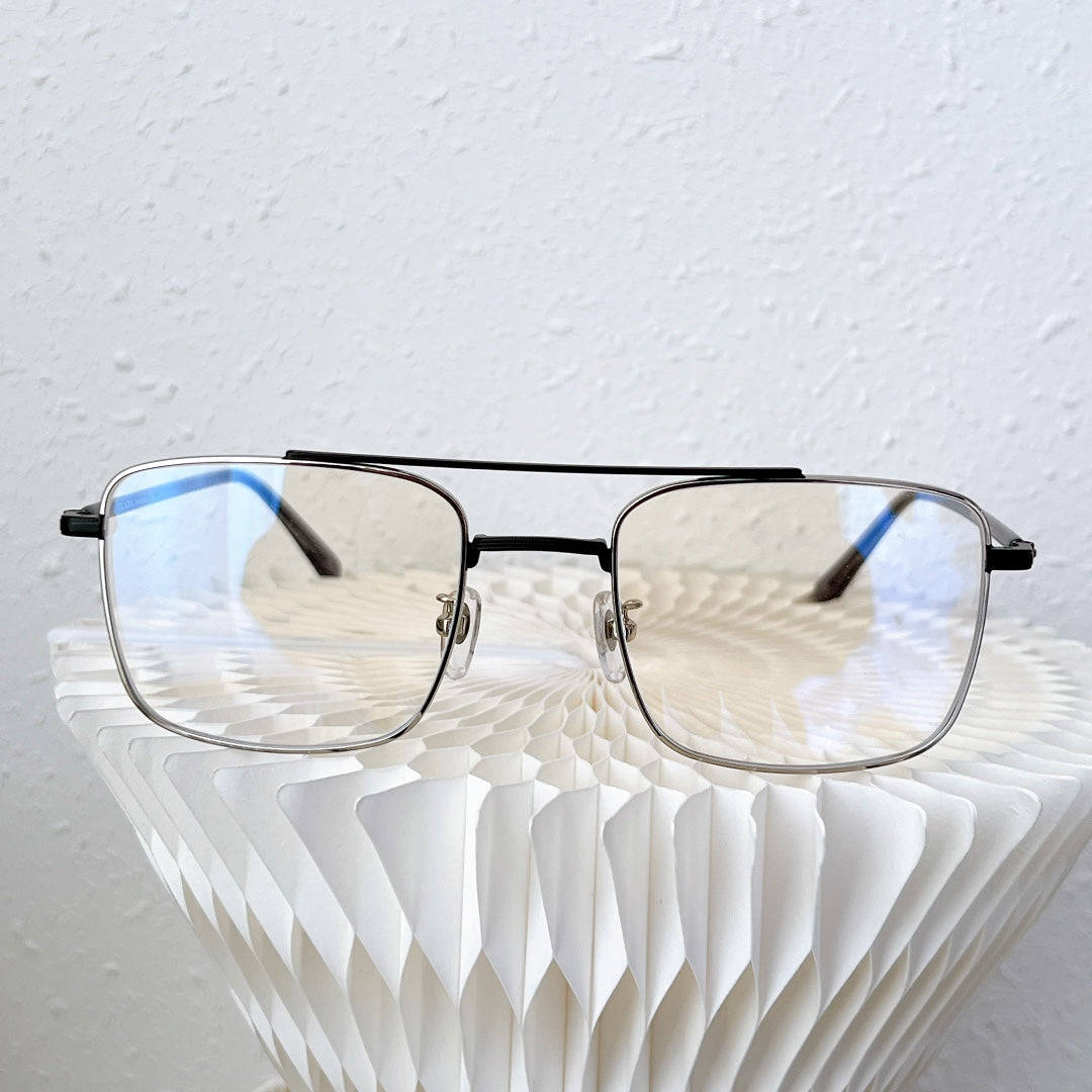Pra*a Glasses