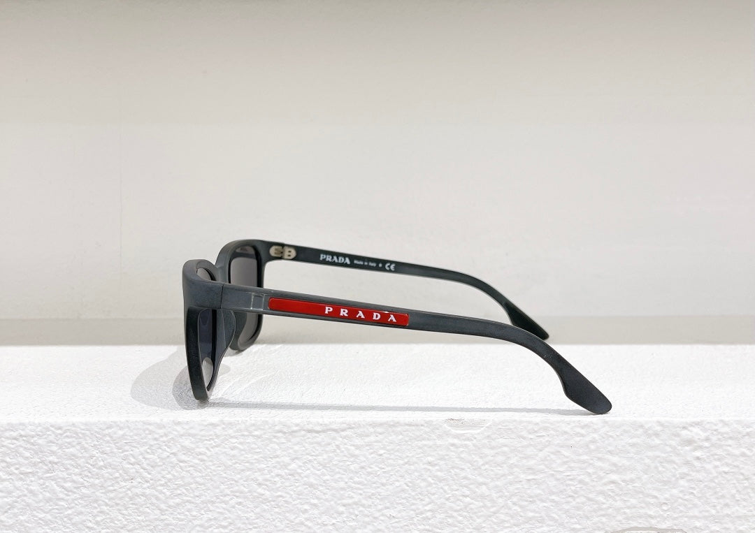 Pra*a Sunglasses