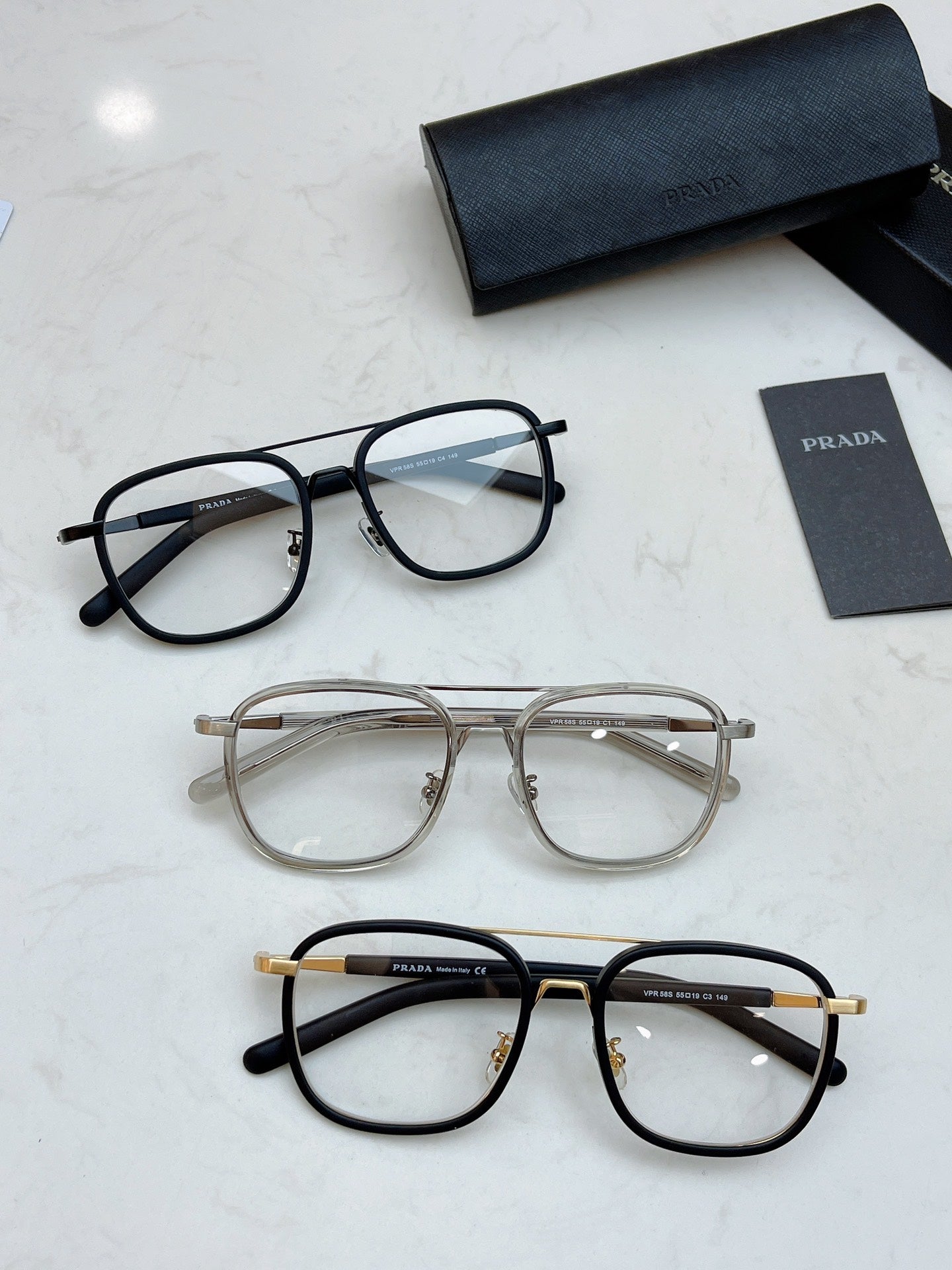 Pra*a Glasses