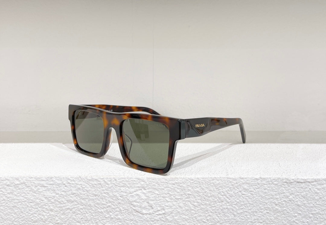 Pra*a Sunglasses