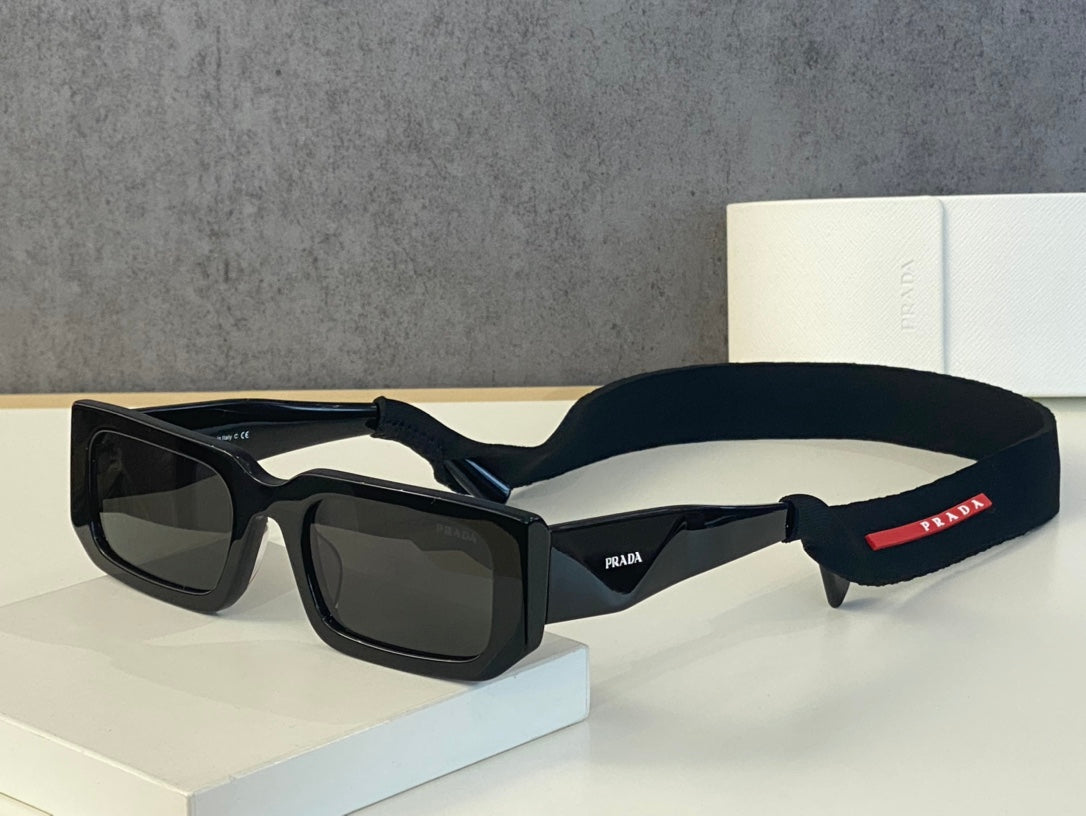 Pra*a Sunglasses