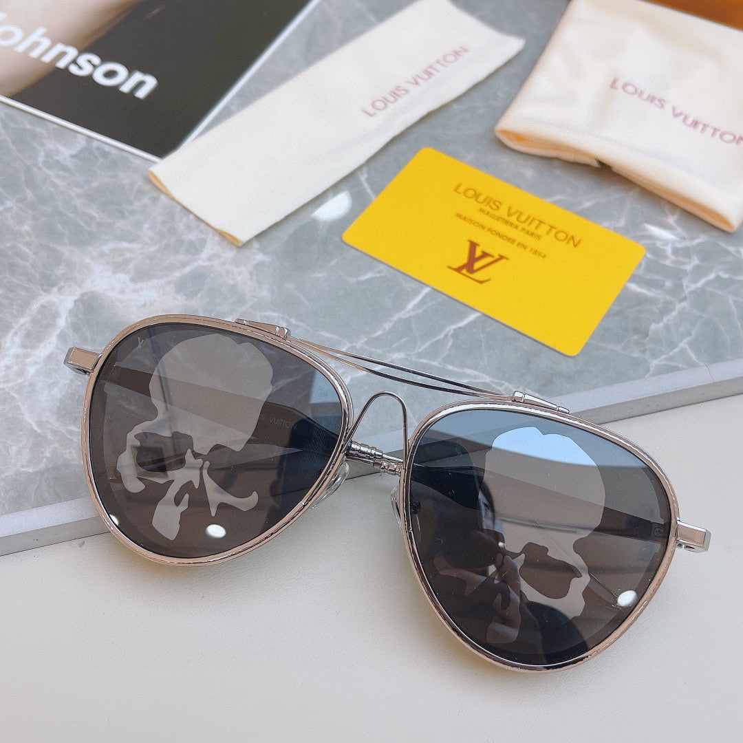 L0vis Vvtt0n Sunglasses