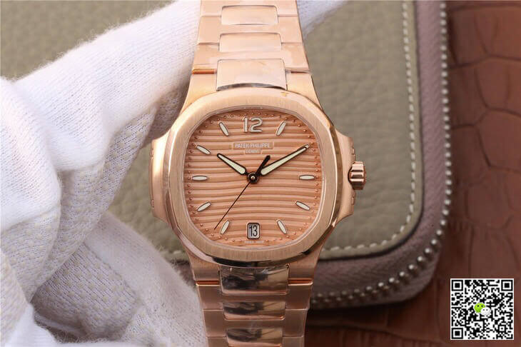 Replica Pat*k Phi1i*pe Nautilus Ladies 7118-1R-010 1:1 Best Edition PF Factory Rose Gold