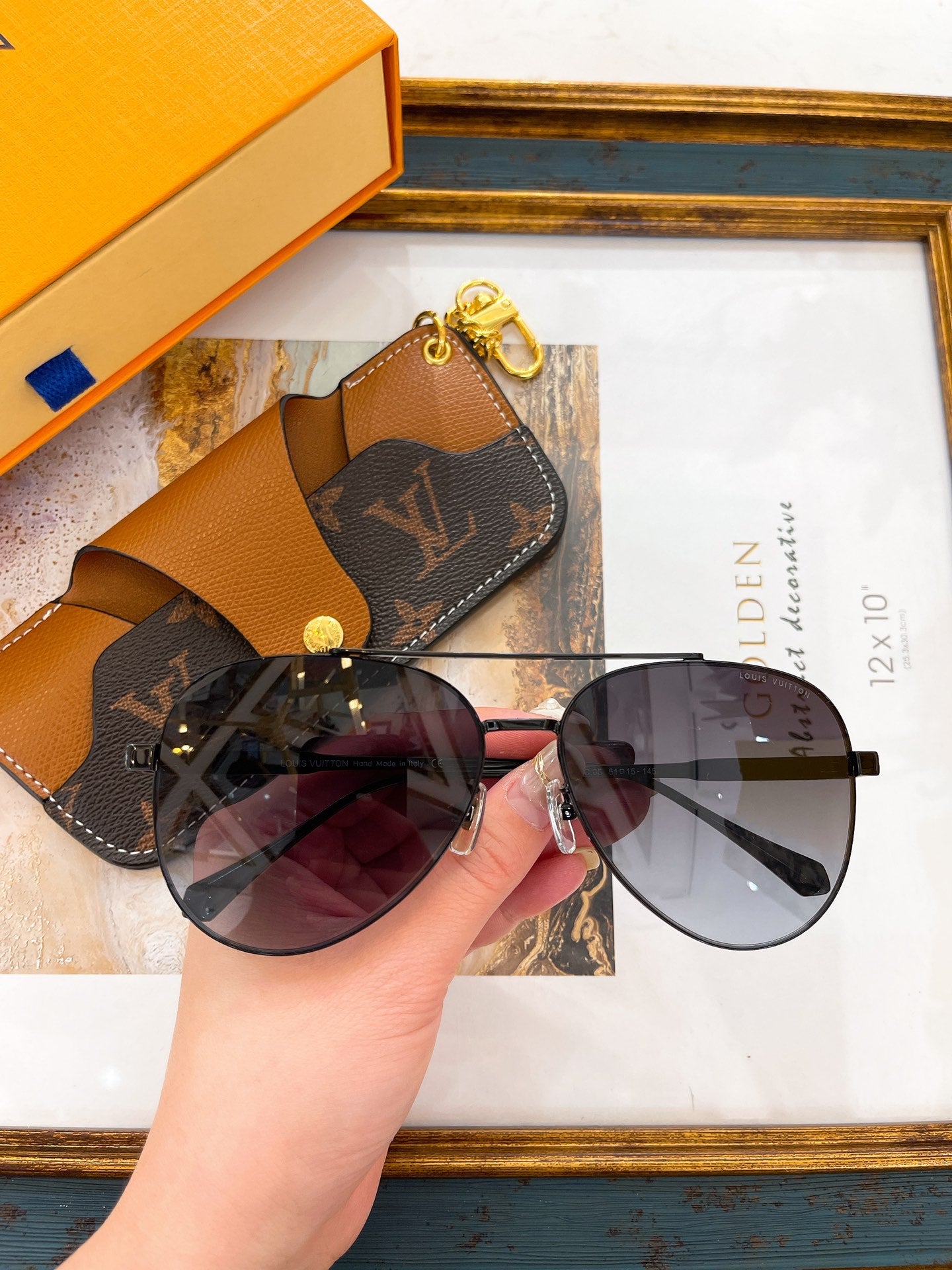 L0vis Vvtt0n Sunglasses