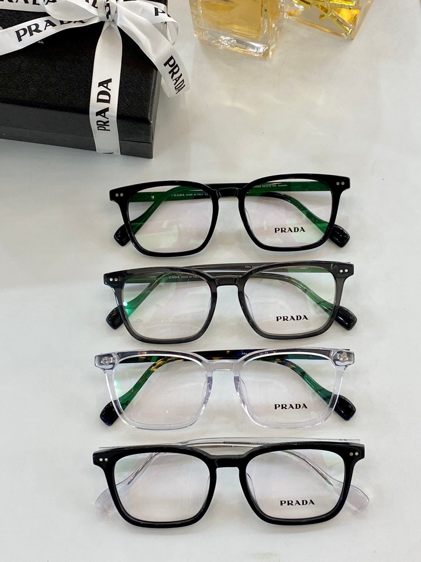 Pra*a Glasses