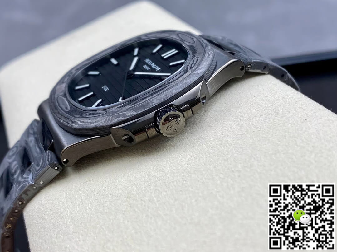 Replica Pat*k Phi1i*pe Nautilus 5711 DiW 1:1 Best Edition Black Dial