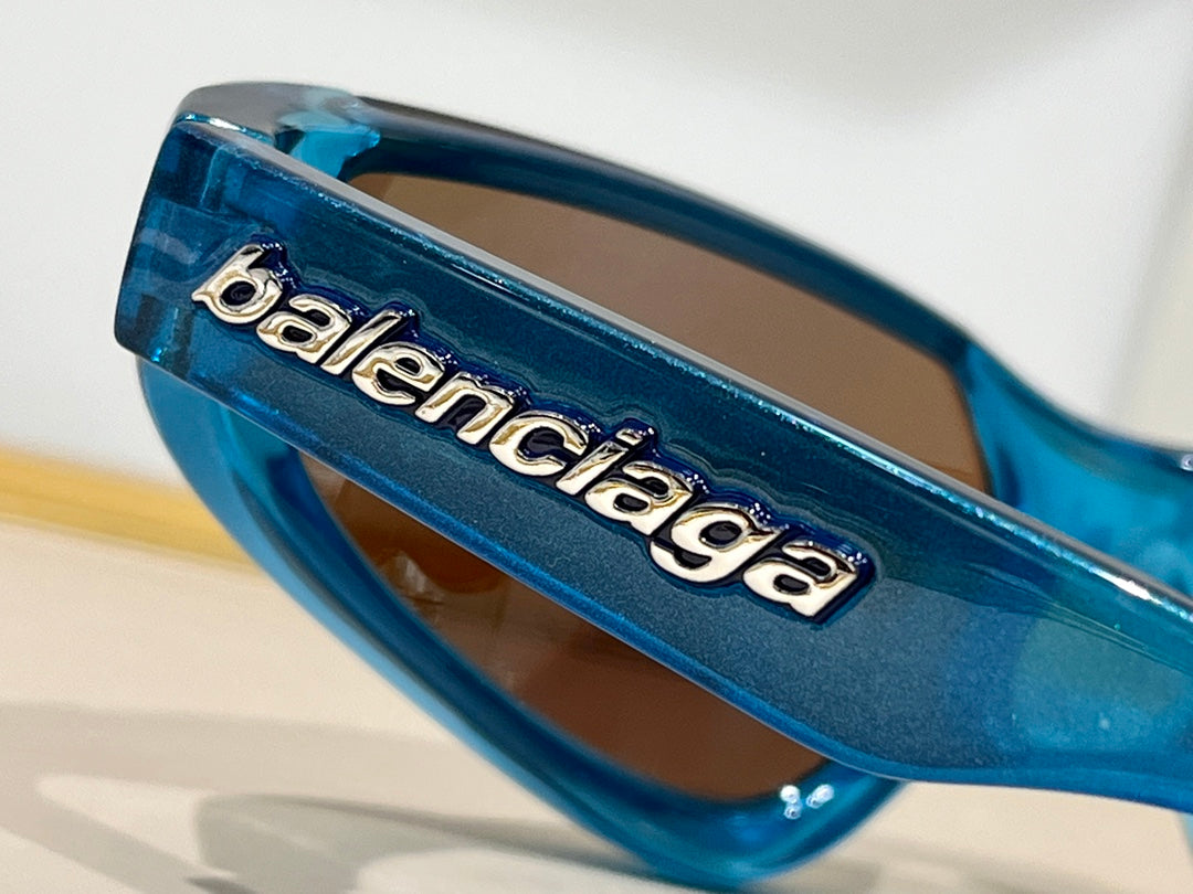 Ba1en*iaga Sunglasses Dupe