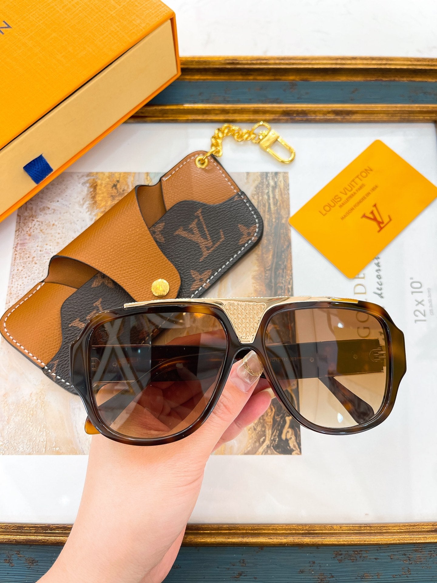 L0vis Vvtt0n Sunglasses
