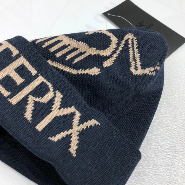 ARCTERYX  hat