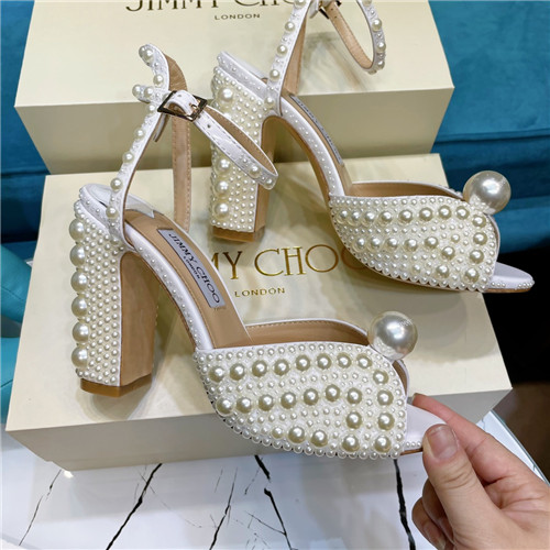 J1m*y Ch00 pearl block heels