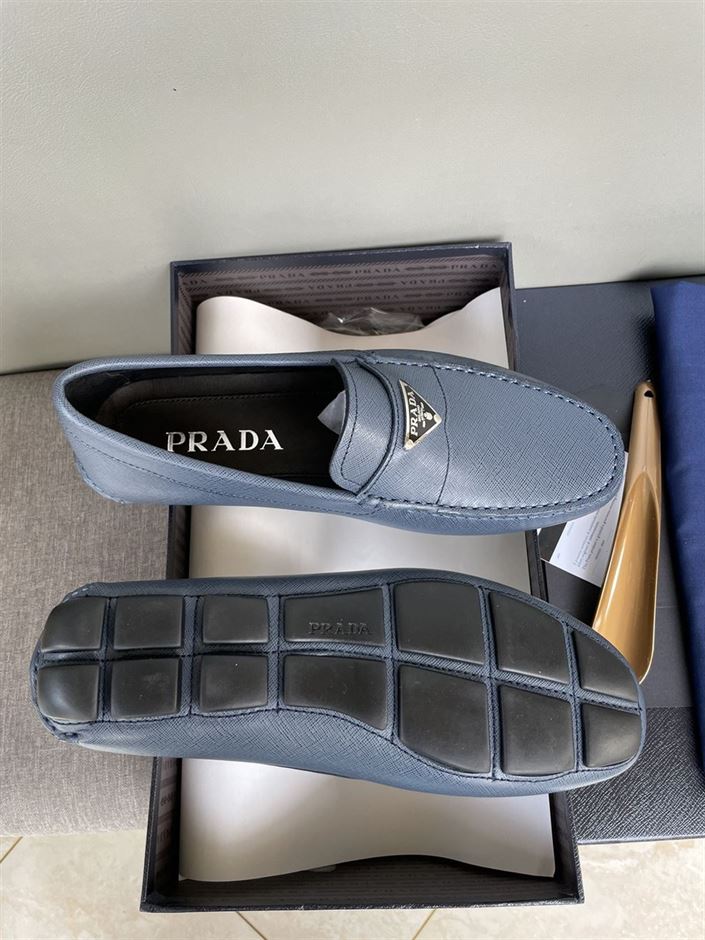 Pra*a SAFFIANO LEATHER DRIVER PRS037