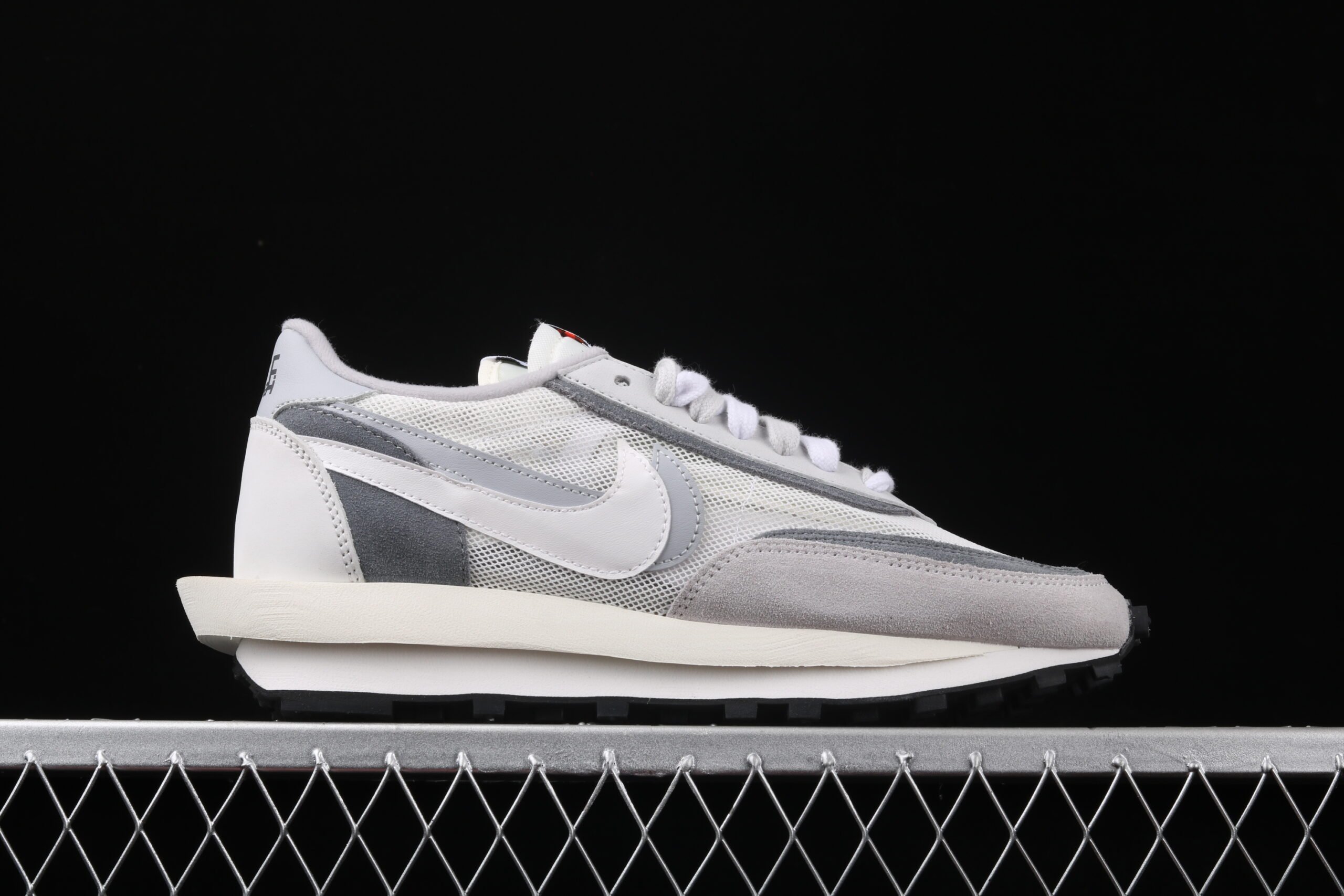Sacai x Nk LVD Waffle Daybreak, Summit White