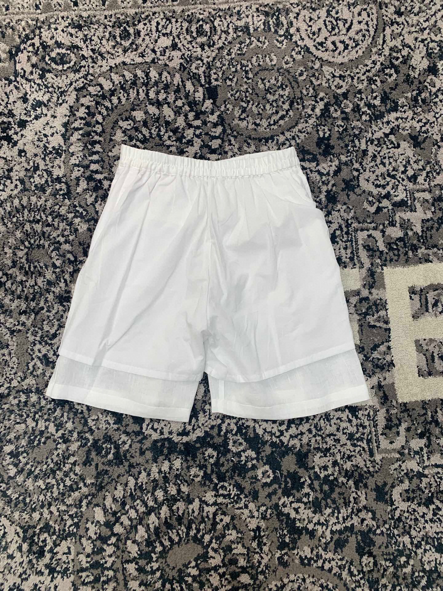 Pra*a Shorts