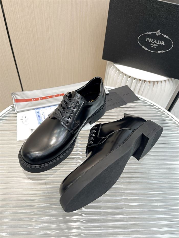 Pra*a MONOLITH BRUSHED LEATHER DERBY SHOES PRS038