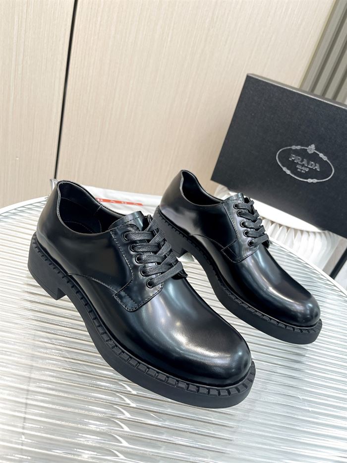 Pra*a MONOLITH BRUSHED LEATHER DERBY SHOES PRS038