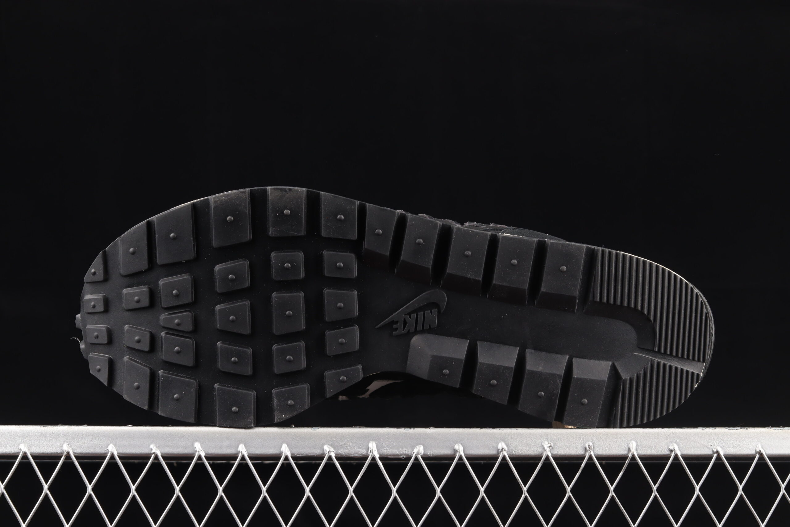 Nike Vaporwaffle, Sacai Jean Paul Gaultier Black White